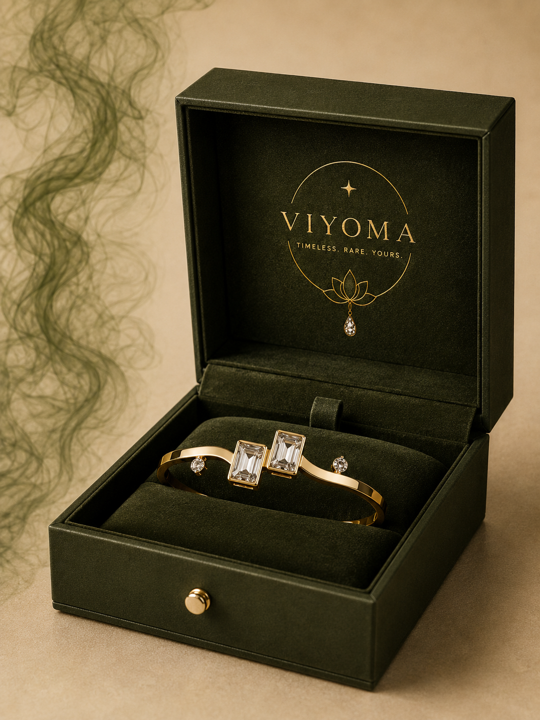 VIYOMA Moonveil Crystal Cuff