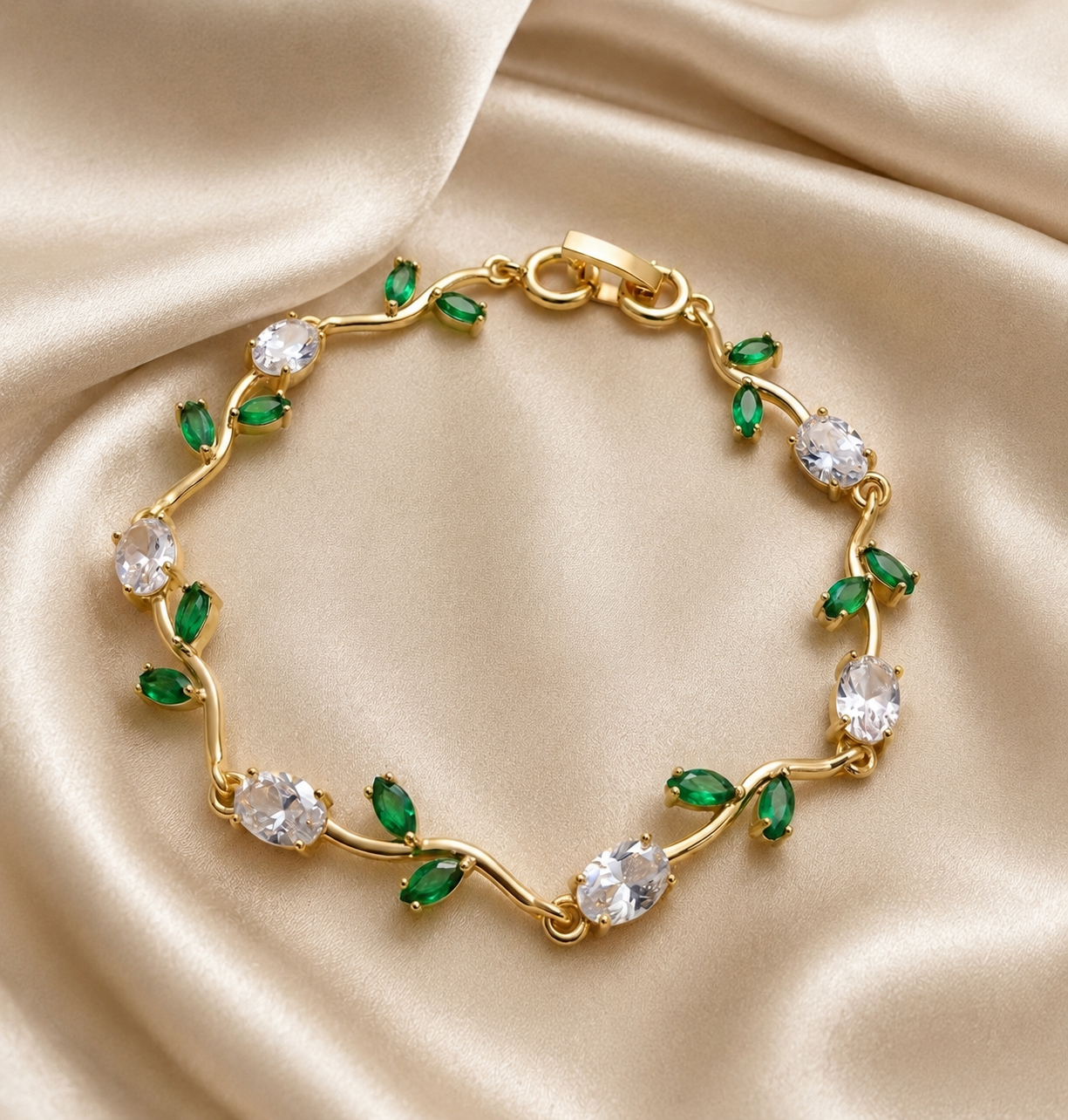 VIYOMA Whispering Ivy Bracelet